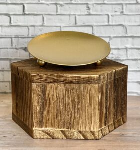 candle plate small (approx. 2.6 inches wide)