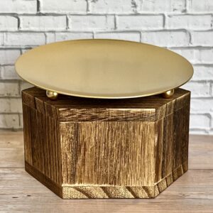 candle plate large gold (approx. 4 inches in diameter)