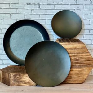 candle plates mini, medium, large, xl (black metal)