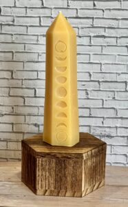 moon phases pillar